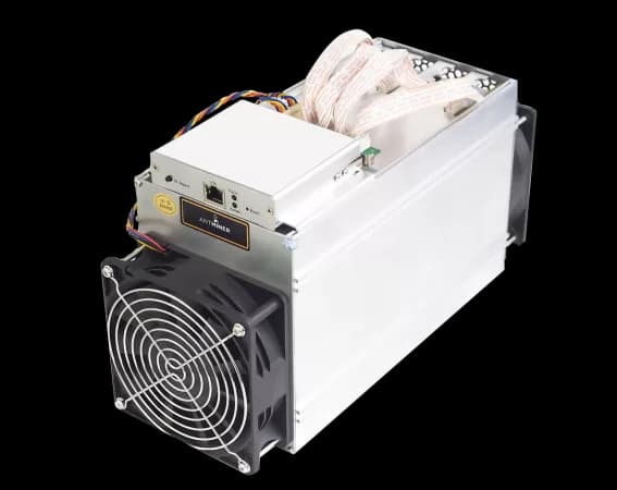 Bitmain Antminer D3 (19.3Gh) asic miner on white background