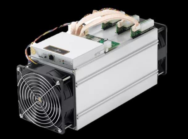 Bitmain Antminer S9 (13Th) asic miner on white background